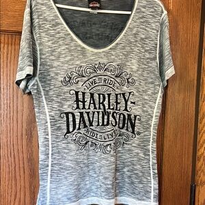 Harley-Davidson Black and Gray Women's Short Sleeve Tee size L